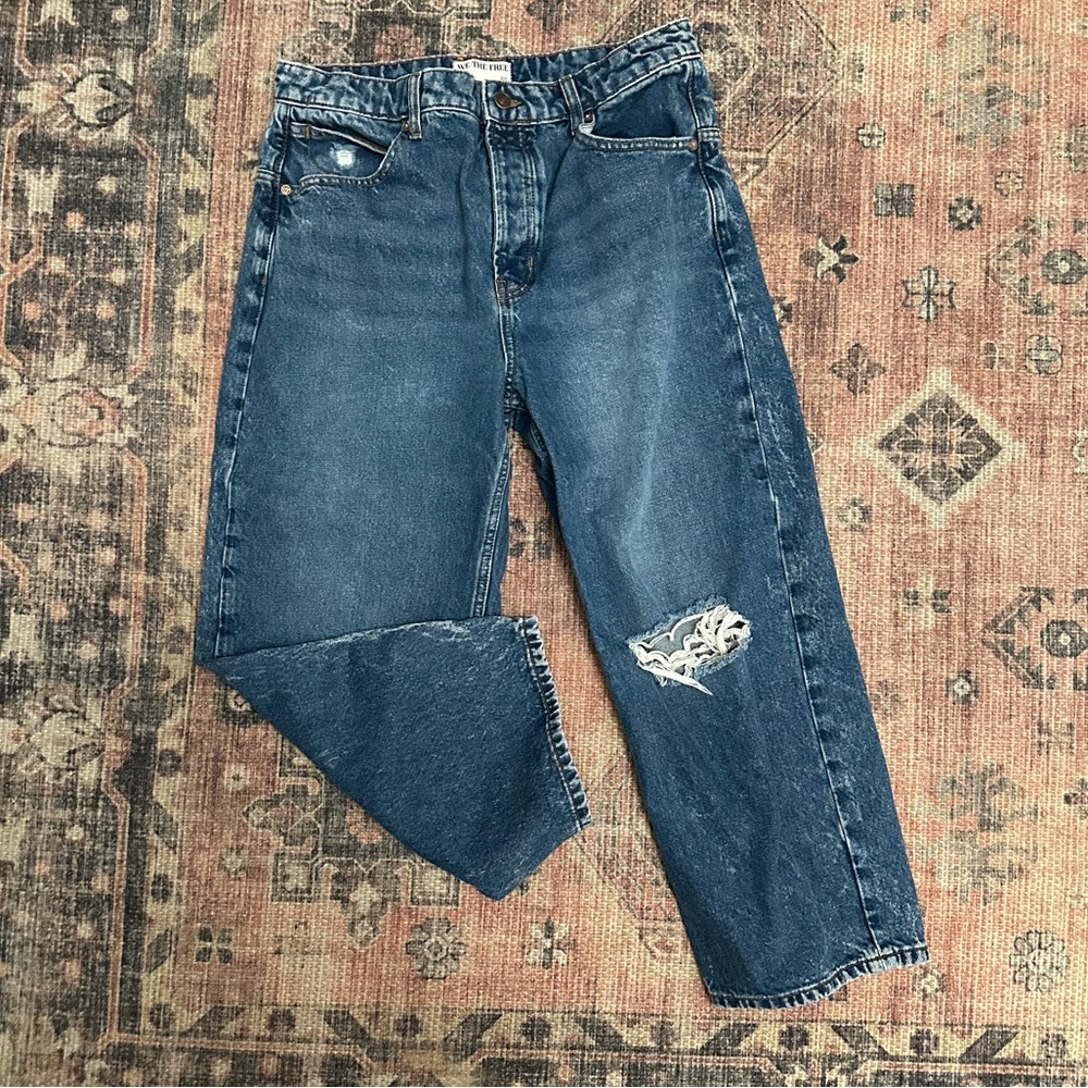 LIKE NEW We The Free Deep Trance Dropped
Boyfriend Jeans